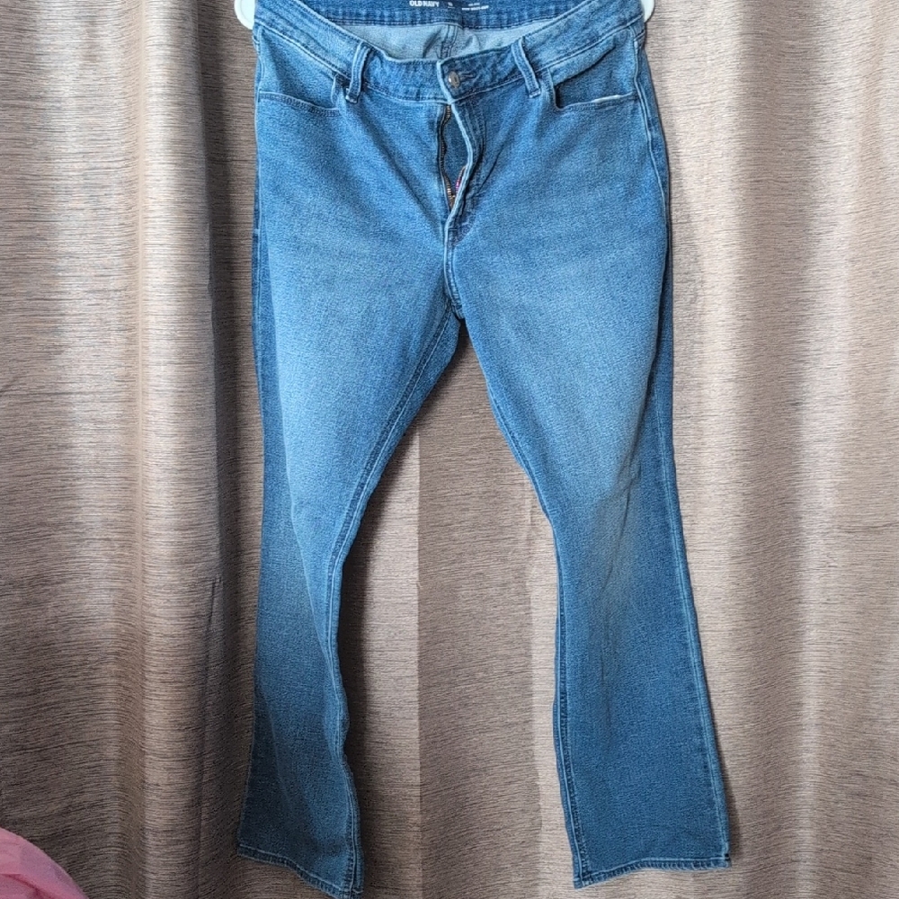Old Navy Mid-Rise Boot-Cut Jeans